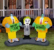 7' BEETLEJUICE BETWEEN BOB & DAVE SHRUNKEN HEADS SCENE Airblown Yard Inflatable