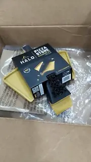 Halo Versa 16 Scraper Brush Kit W/ Dust Pan Removable Tip Nylon Bristle HZ-3023