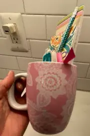 VTG HALLMARK MUG GIFT SET Pink White Paisley Back to School Notepad pencil NIB