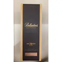 在飛比找蝦皮購物優惠-百齡罈 30年 | Ballantine's 30 空木盒