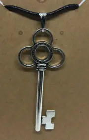 20" Black Pendant Necklace Antique Silver-Tone Skeleton Key New Free Ship 505