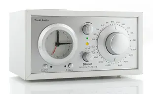 Tivoli Audio Model Three BT藍牙鬧鐘收音機/ 時尚白