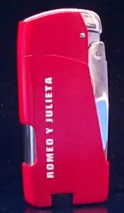 VERTIGO "RAZOR" Dual Jet Torch Flame Cigar Lighter - Red - Romeo y Julieta