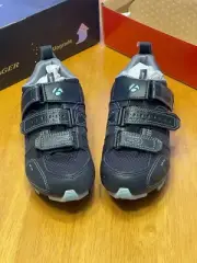 Bontrager Race Mountain WSD Cycling Shoes, 2 Bolt, US 5.5, EU 37, Black