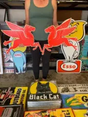 Antique Vintage Old Style Mobil Oil Pegasus Flying Horses Made USA NOT Porcelain