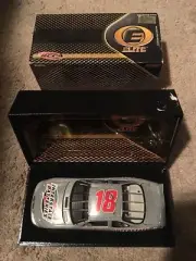 Bobby Labonte 2001 Elite Interstate Batteries Grand Prix Car 1:24, Silver, NEW