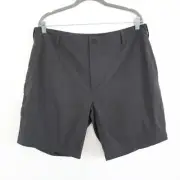 The North Face Flat Front Asphalt Solid Gray Shorts NWT - Men's Size 36