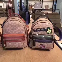 在飛比找Yahoo!奇摩拍賣優惠-亞軒潮店 大牌潮款COACH 32717 迪士尼合作版徽章雙