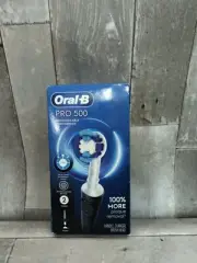 Oral-B Pro 500 Black Rechargeable Toothbrush 2 Modes 30 Second Quadrant Timer