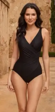 Miraclesuit Must Haves Oceanus One Piece Swimsuit Women’s Size 8 NWT $168