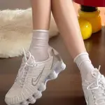 【JAPAN海外優選】NIKE SHOX R4 氣柱 黑 運動鞋 籃球鞋 跑步鞋 低幫復閤底 男女 BV1111-001