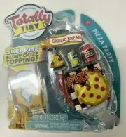 Totally Tiny Fun with Food [ Pizza Party ] With surprise Slime ooze Tooping!