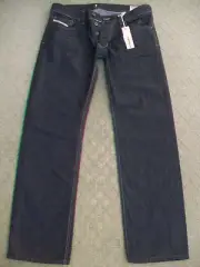 MENS DIESEL 'LARKEE' JEANS 0088Z - BNWT - SIZE 28 29 30 31