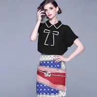 在飛比找momo購物網優惠-【a la mode 艾拉摩兒】白紋黑襯衫藍紅雙色印花裙套裝