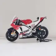 New Ray Toys Model Bike - 1:12 ROAD Ducati - Moto-GP Dovisioso #04