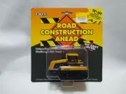 Ertl Caterpillar Challenger 85C Tractor Road Construction Ahead Diecast