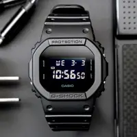 在飛比找PChome24h購物優惠-G-SHOCK 飆風悍將時尚運動腕錶(DW-5600BB-1