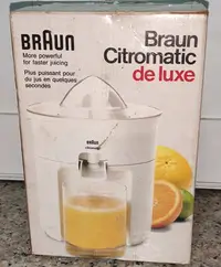 在飛比找Yahoo!奇摩拍賣優惠-BRAUN 德國 百靈 柳橙榨汁機。。95成新