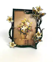 Welforth Ornate Photo Frame with Butterfly & Flowers