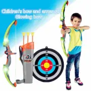 Bow And Arrow Playset With Quiver And Target (Green)