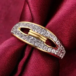 【Aphrodite 愛芙晶鑽】經典縷空造型鑲鑽戒指(黃金色)