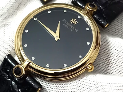 FABULOUS NOS LUXURY 1980s RAYMOND WEIL MODEL 9126 DIAMOND DIAL QUARTZ 32MM WATCH