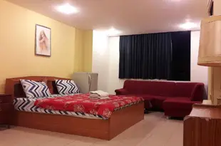 芭堤雅迪米公寓Dimi's Apartment Pattaya