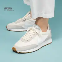 在飛比找蝦皮購物優惠-精品二手 NIKE WMNS DAYBREAK 奶油白麂皮時