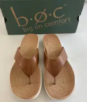 BOC Aimee Tan Slip on Sandals Flip Flops Women’s Size 11 New In Box