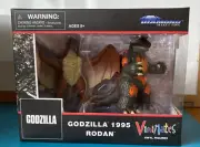 NEW Diamond Select - Godzilla Burning Godzilla & Rodan Vinimate Figure Set