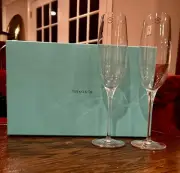 New TIFFANY & Co Pair of Stemmed Wine Glasses Crystal Made in Italy with Box!!