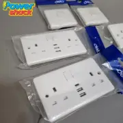 2 x Deta Vimark USB 2-Gang Switched Socket - 2 x USB A + 1 x USB C Ports