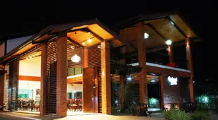 Villa Rio Branco Hotel Concept