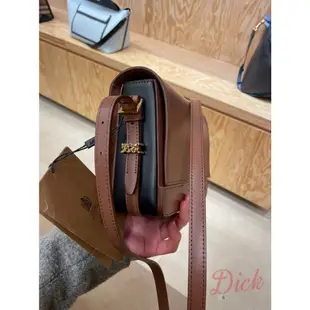 【歐洲outlet正品】BURBERRY 博柏利 側背包 小LOGO 素面 1/6