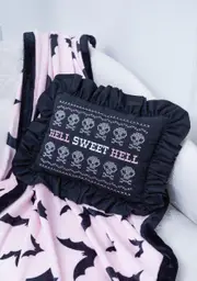 [Dolls Home] My Sweet Hell Decorative Pillow