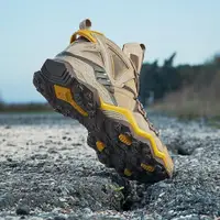 在飛比找ETMall東森購物網優惠-RAX防水防滑越野沙漠高幫登山鞋
