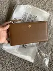 New Tory Burch Blake Pebbled Leather Slim Wallet Cortado 139540