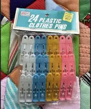 NOS Vintage 24 Kmart Plastic Clothespins Pink Blue Yellow White
