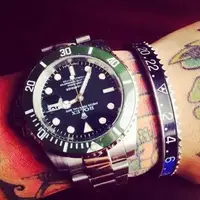 在飛比找蝦皮購物優惠-原創 ROLEX 翻玩 水鬼撞色 精工錶圈錶盤開口鋸齒狀手環