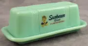 JADEITE GREEN GLASS SUNBEAM BREAD LIDDED BUTTER DISH 1/4 lb. Stick