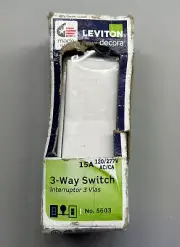 LEVITON Decora Rocker Switch 3-Way 15-Amps White 05603
