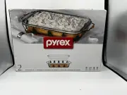 Pyrex Serveware Holiday Basket Serving Christmas Tree 2 Pc 9x13 Baking Dish NEW