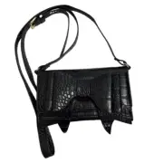 NEW BETSEY JOHNSON Wallen On a String with Bow Black