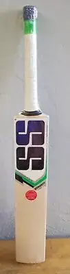 SS Sunridges Dynasty Cricket Bat Size 4