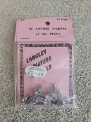 LANGLEY MINIATURE MODELS No F16 1920s SITTING FIGURES (10) OO GAUGE METAL KIT