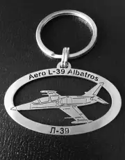 Keyring / keychain airplane aircraft training jet Aero L-39 Albatros / Л-39