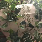 Christmas Holly Berry Garland 6' Realistic Faux Silk Leaf Wired Stem Holiday NEW