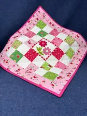Kit; sweet little springtime quilt, wool appliqué, pattern, penny rug
