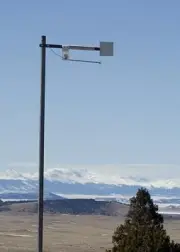 Ham Radio Antenna For 17 Meters Electrically Equivalent to a half wave Dipole