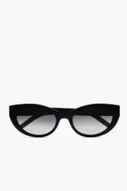 CAT-EYE SUNGLASSES